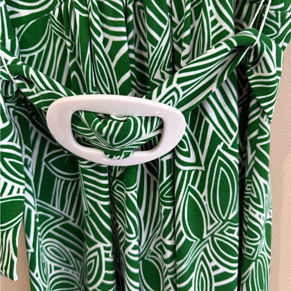 A-List Ava Green Patterned Dress - Picture 2 of 6